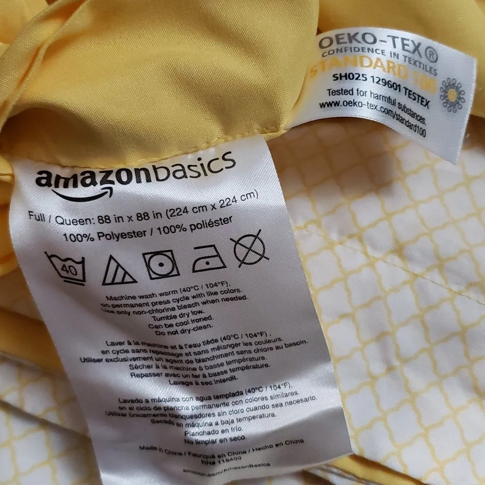 Amazon Basics Set:  Duvet Cover, 2 Pillow Shams and White Bed Skirt Full/Queen